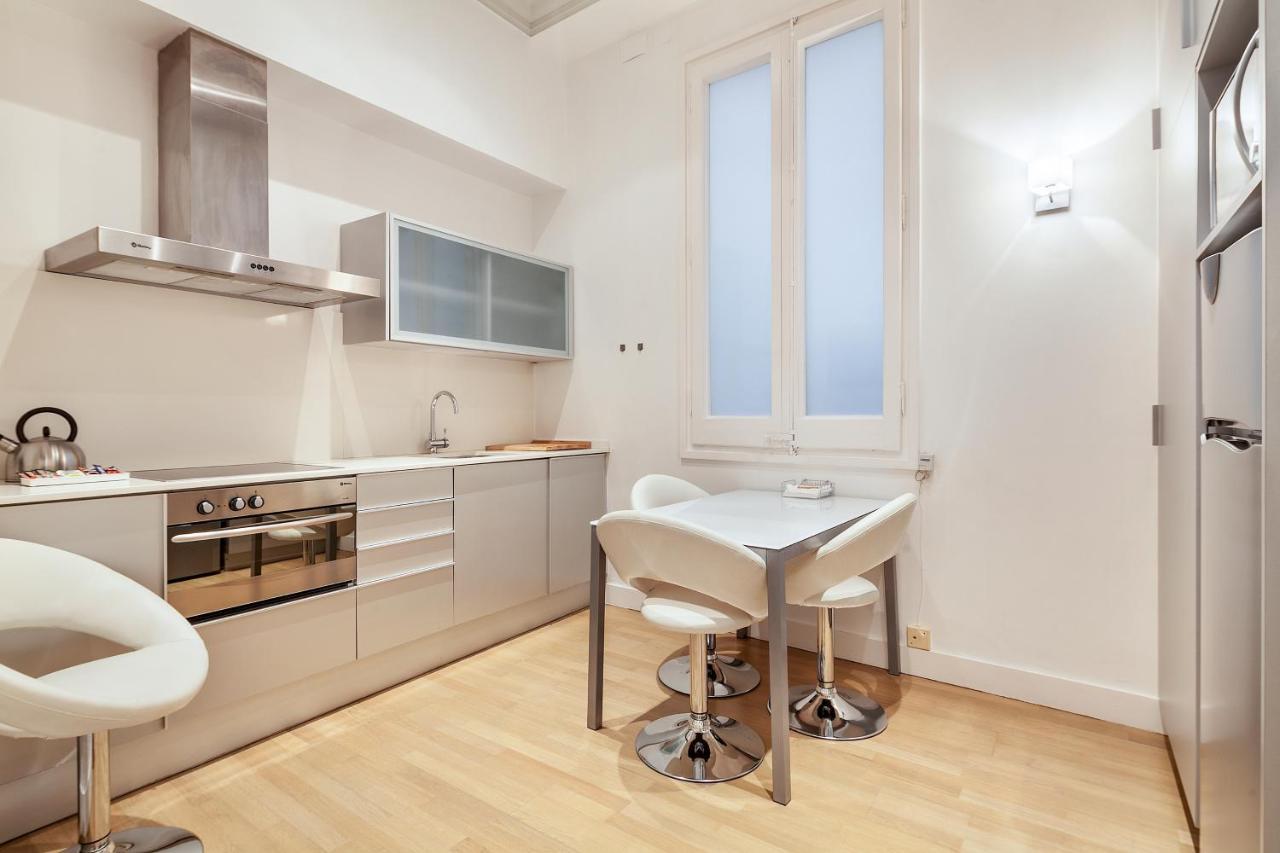 Uma Suites Rambla Catalunya 22 Barselona Dış mekan fotoğraf